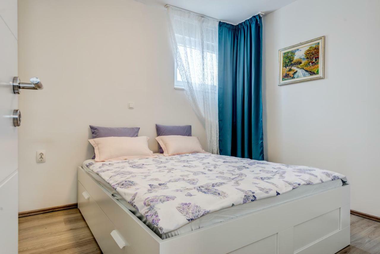 Apartment Zara Split Bagian luar foto