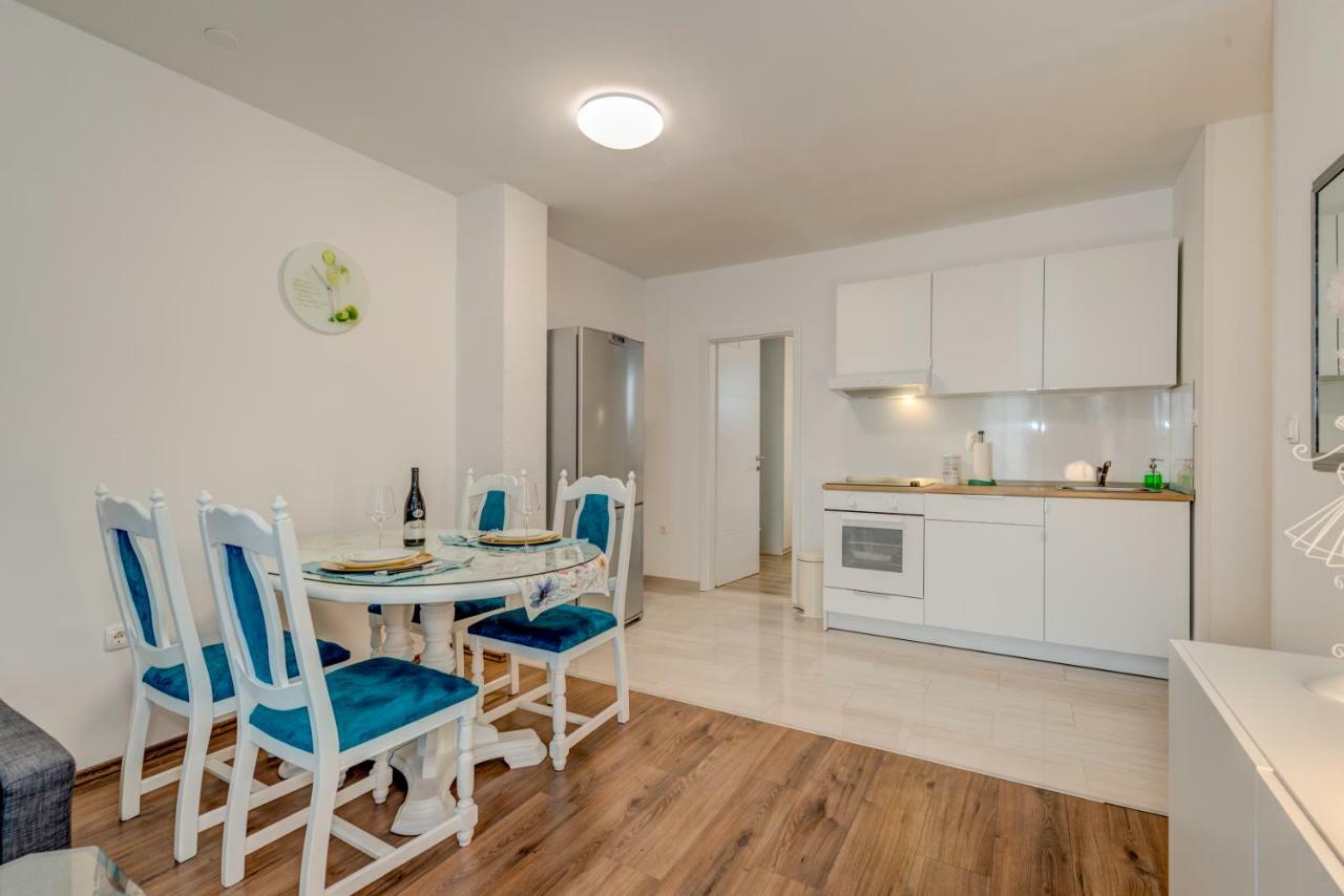 Apartment Zara Split Bagian luar foto